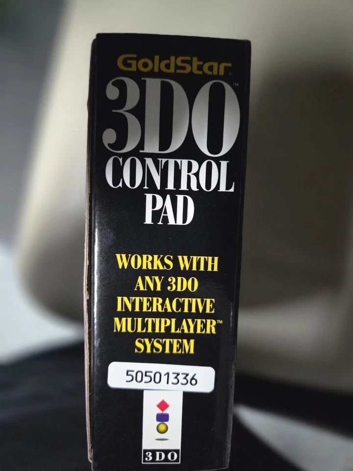 3DO Goldstar Control Pad Controller Official. CIB Ex Cond with Manual - Image 2 of 4