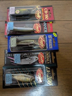 LUCKY CRAFT for Freshwater Scratched Fishing Lure Hard Lure Fly Tackle Set of 5