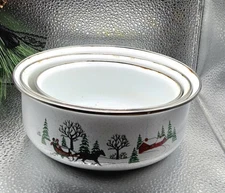 Vintage Sleigh Ride Enamelware Nesting Mixing Serving Bowls Christmas Decor Only