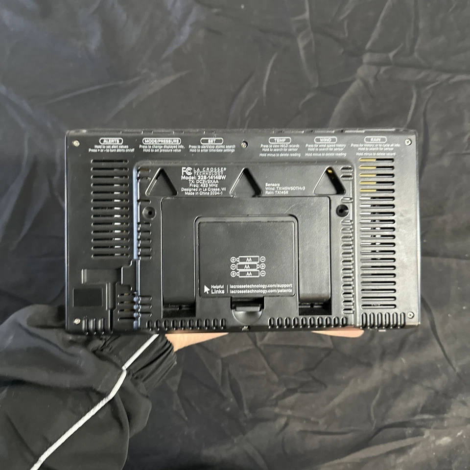 la crosse weather station wireless 328-1414BW SCREEN ONLY Turns On - Image 3 of 4