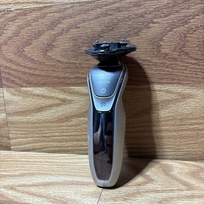 Philips Norelco 6000 Series  Electric Shaver S6540