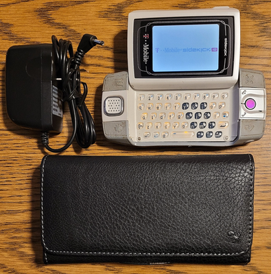 Sharp Sidekick iD PV150 - White & Gray ( T-Mobile ) Very Rare