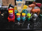 Vintage Fisher Price Little People Play Family Castle Lot. King, Princess ++ 993