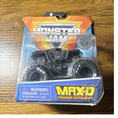 Spin Master Monster Jam Max-D Maximum Destruction 1:64 Diecast Monster Truck