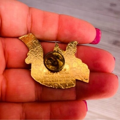 Disney Winnie the Pooh piglet Disney pin 79 of 101 marked 1966 | eBay
