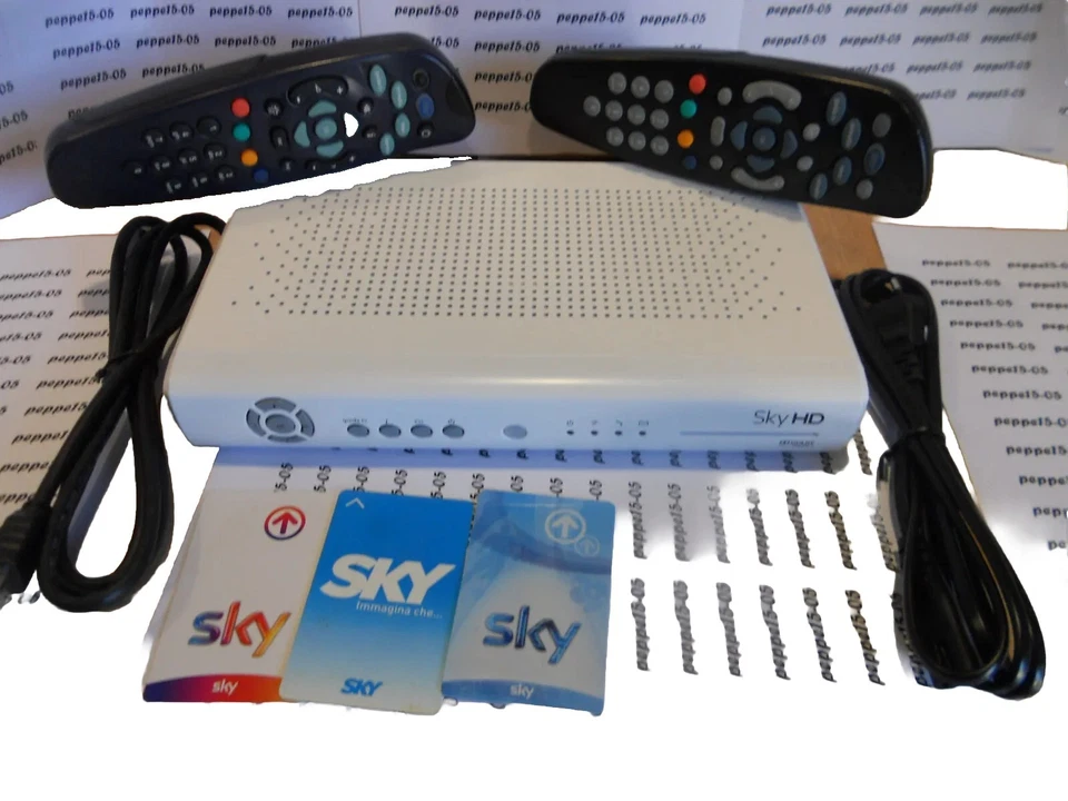 Decoder Sky HD bianco adatto per tessera Sky Q e Mysky mod. ds830ns / ds831ns - Immagine 2 di 4