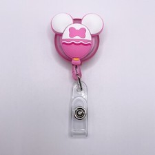 NEW DISNEY Daisy Duck Retractable Badge Reel/Holder with Clip LIMITED STOCKS  