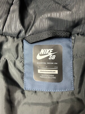 Nike SB Empire Snowboard Ski Hooded Jacket Navy Blue Small 682819