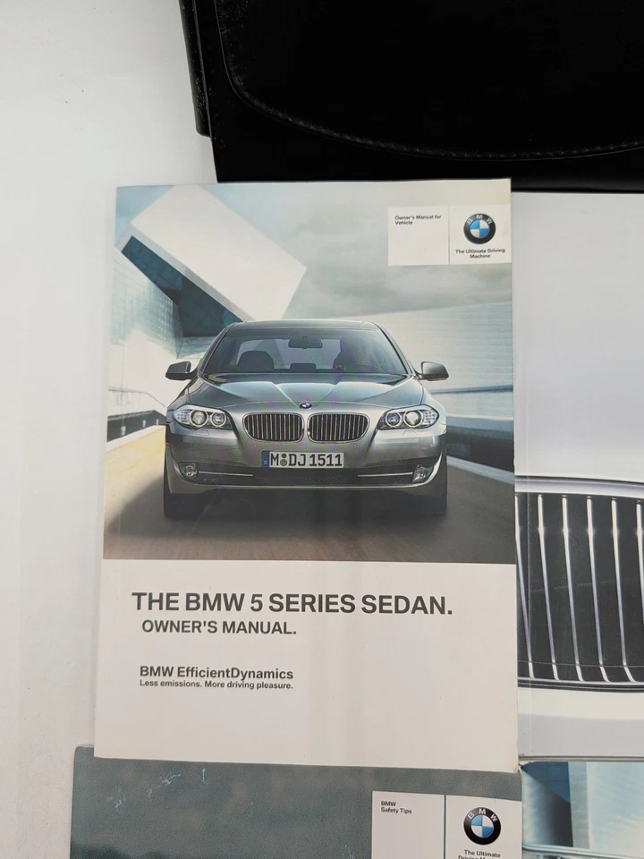 BMW Serie 5 2012 sedán 528i 535i 550i manual del propietario instrucciones rápidas con estuche Foto 2 de 4