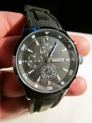 KENNETH COLE REACTION WATCH LARGE FACE FITS UP TO 9'' WRIST - OFC-20