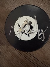 MAX TALBOT 🤫 Autographed Penguins Logo Puck +Cube. Flyers Avalanche Bruins