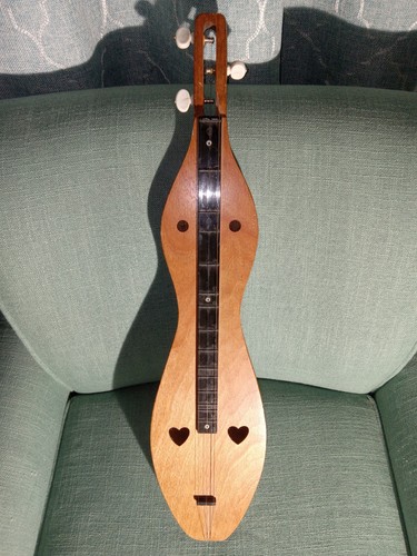 Vintage Appalachian Mountain Dulcimer 3-String Lap Folk Instr. Heart & Circle