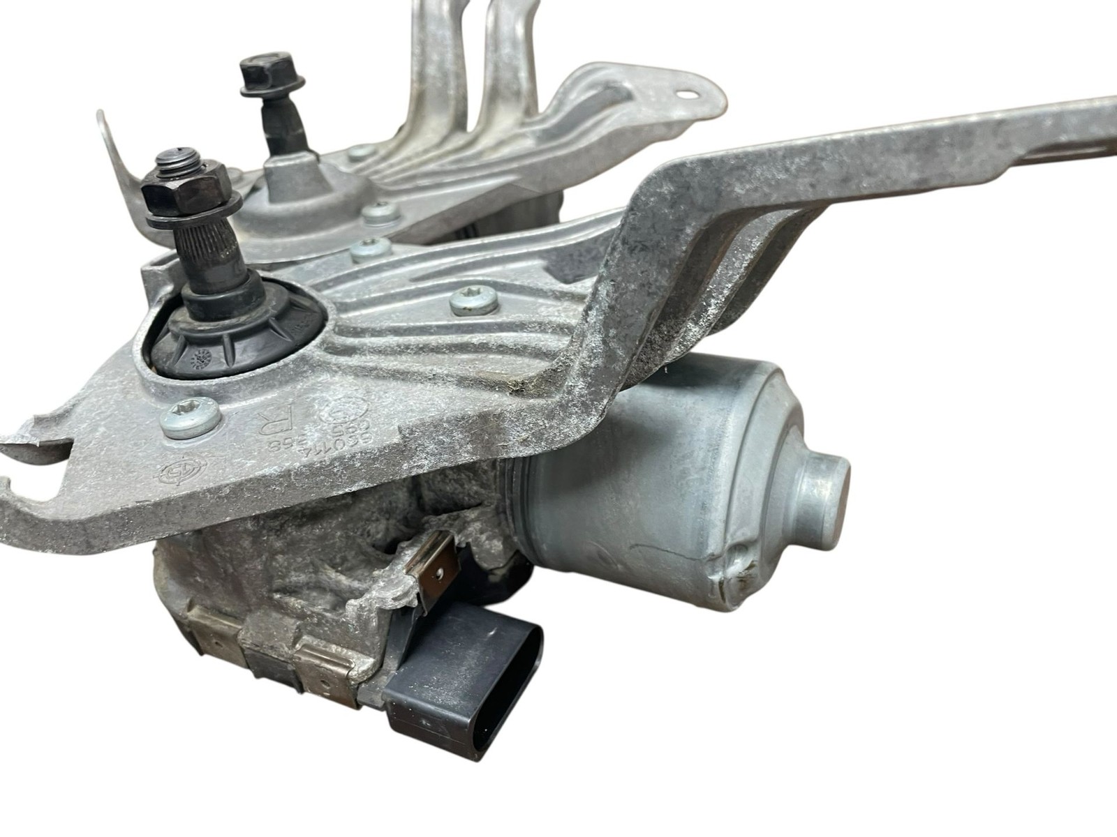 2014-2017 BMW I8 FRONT LEFT & RIGHT WINDSHIELD WIPER MOTOR SET (2) 1137328867