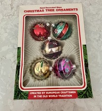 Vintage Commodore Romania Hand Decorated Glass Christmas Ornaments Set 5 Boxed