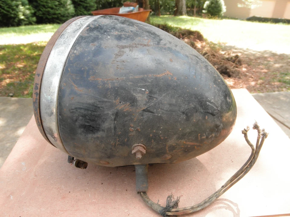 老式 1930 年代福特“TWOlite”前照灯,车头灯总成 — 第 2/4 张图片