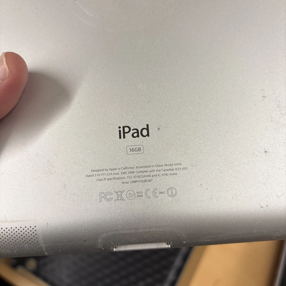 Joblot of Amazon Kindle Apple Tablets Sold As Seen Not tested - Image 3 of 4