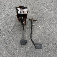 88-94 Chevy Truck Manual Transmission Clutch Pedal Brake 1500 2500 Gmc Sierra 88-94 Chevy Truck Manual Transmission Clutch Pedal Brake 1500 2500 Gmc Sierra