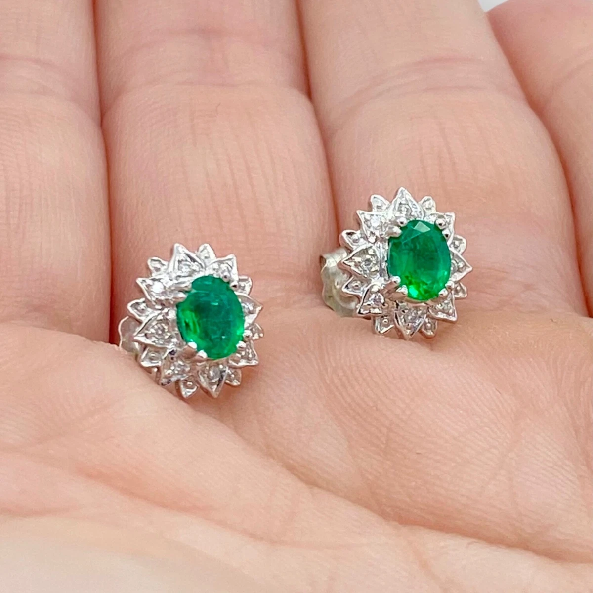 14ct White Gold oval Emerald Diamond Stud Earrings Used New