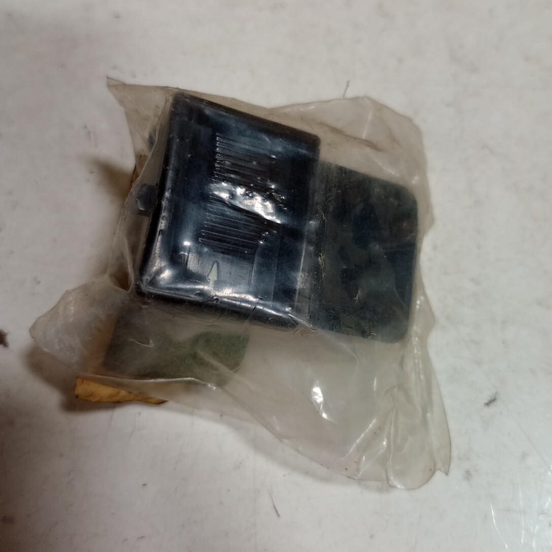 Bosch no. 2-607-200-003, NOS, Change Over Switch.