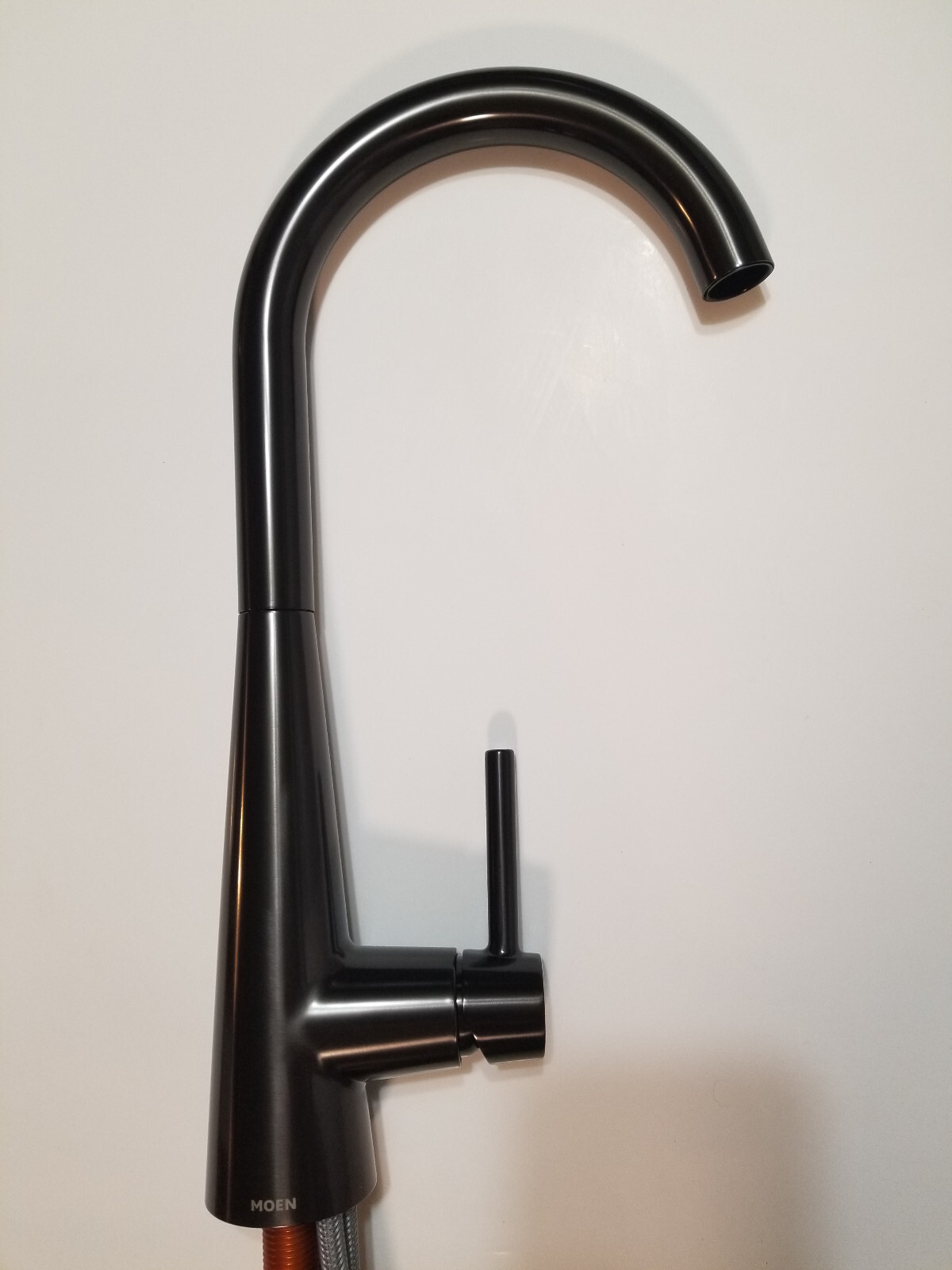 Moen 7864BLS Sleek 1.5 GPM Single Hole Pull Down Kitchen Faucet, Black