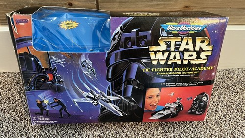 Micro Machine Star Wars Transforming Action Set - Tie Fighter Pilot/Academy Used