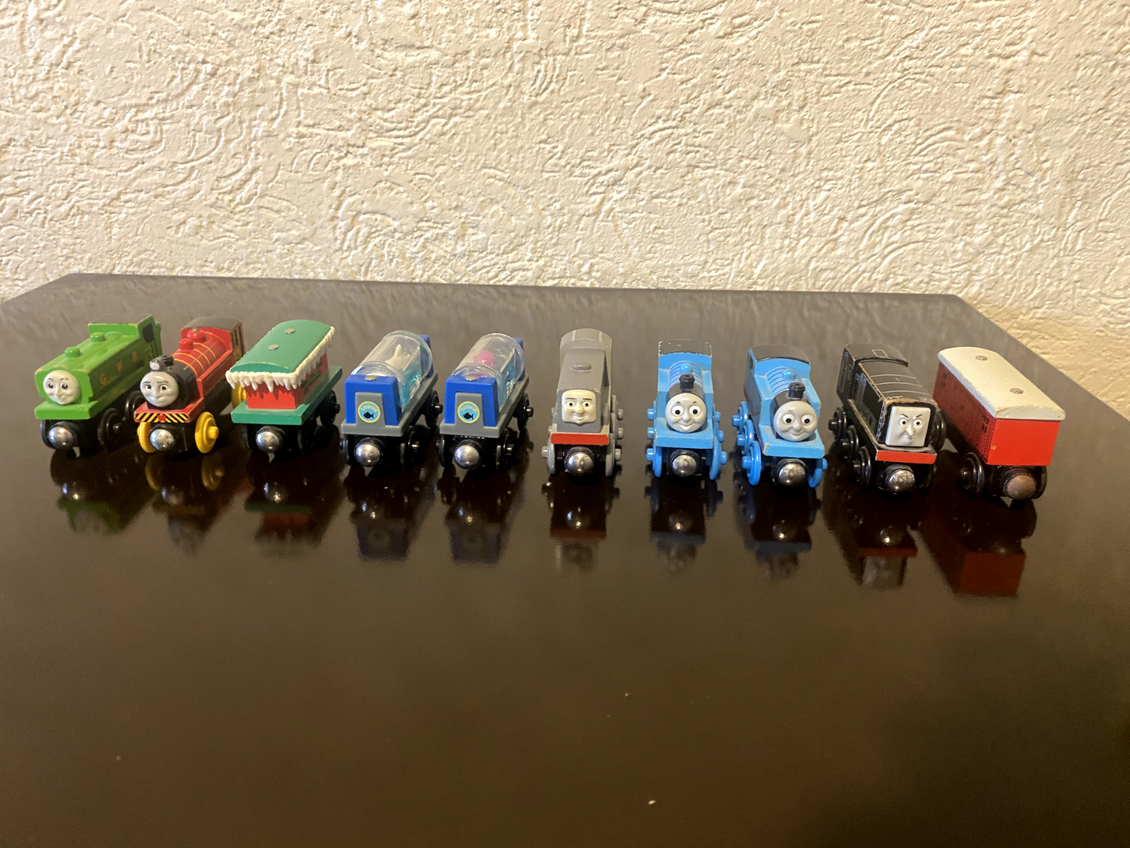 Thomas and Friends Wooden Train Set with Tracks and Railway Collection  