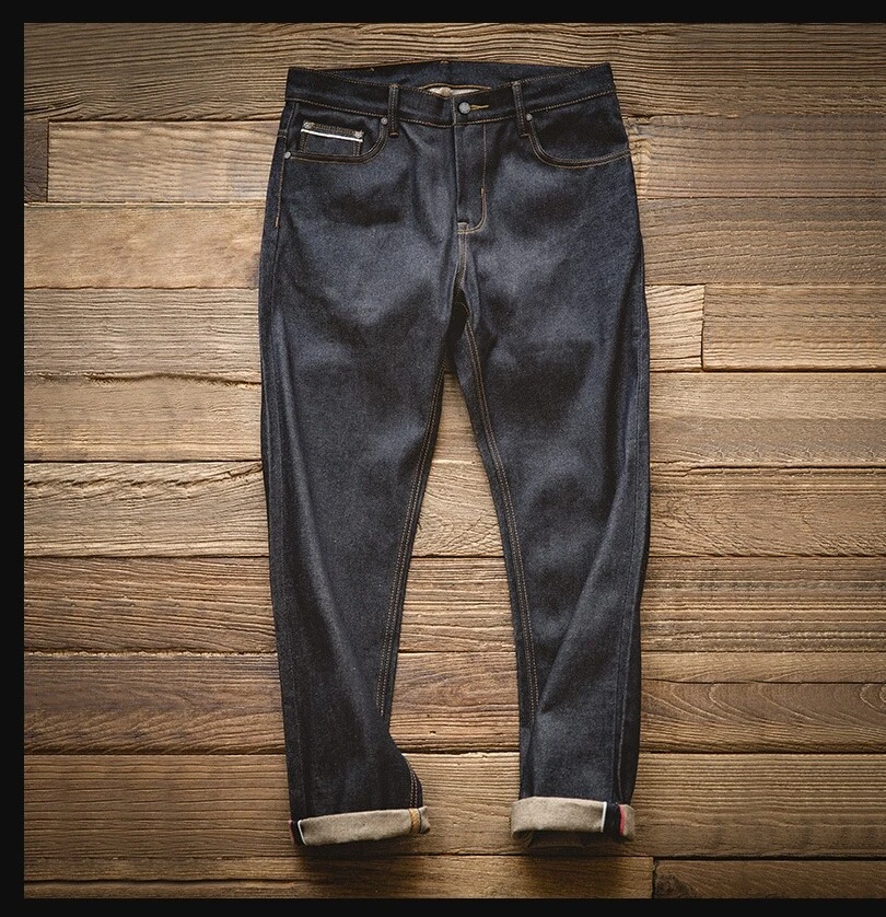 Lo último Para hombres Pantalones de mezclilla informales de corte ajustado con ribete oscuro recto vintage Foto 3 de 4