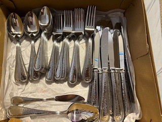 Reed & Barton Dorado Korea 84 Piece 18/8 stainless steel set