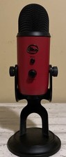 Blue Yeti USB Condenser Microphone   Satin Red  Used