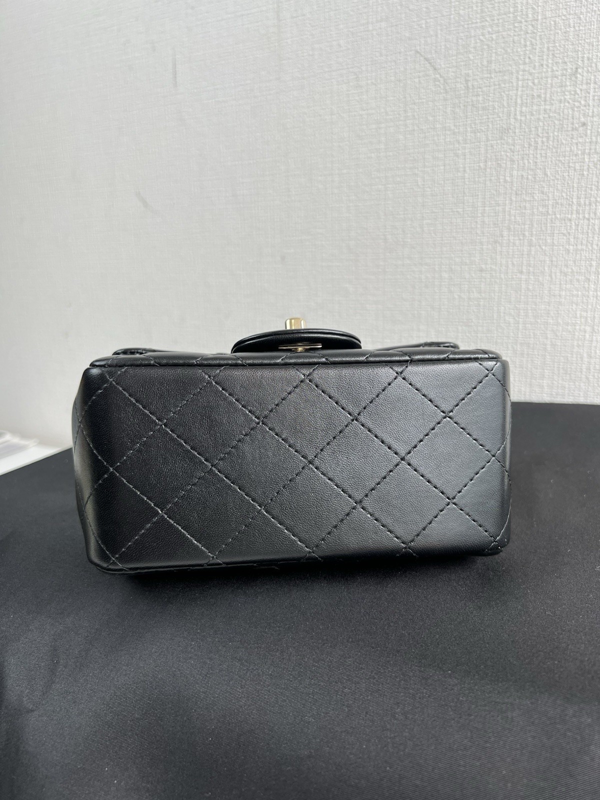 Auth Chanel Lambskin Mini Square Classic Flap Bag Black GHW Rank A+ 16cm image 6
