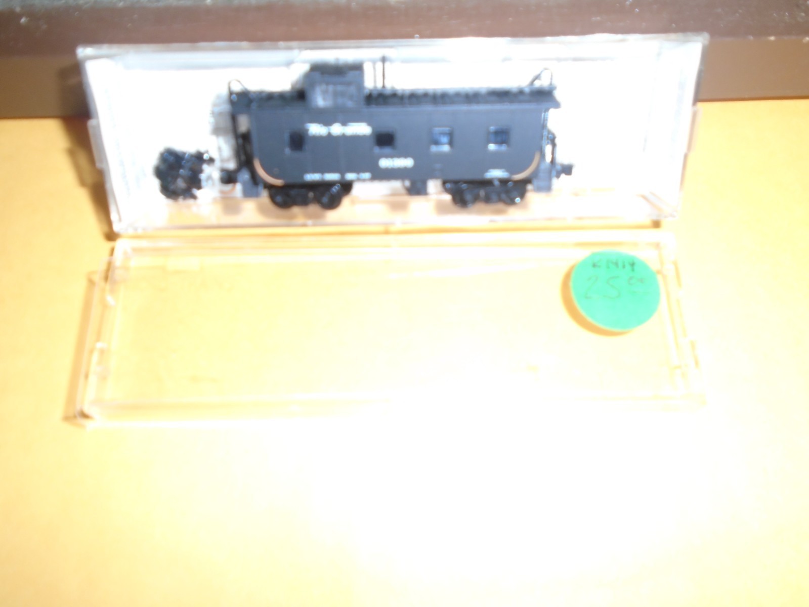 Micro Trains 10000280 36' Riveted Steel Caboose - Rio Grande #01390 N