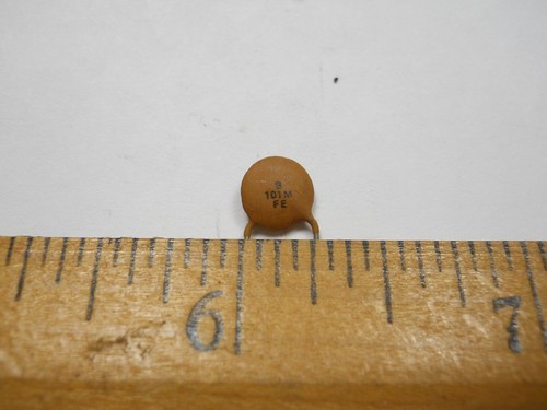 2X RDE5C2A101J0M1H03A Condensatore: Ceramica 100pF 100V C0G ±5% THT 5mm
