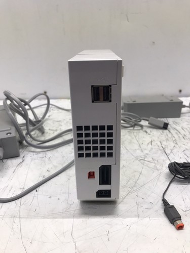 Consola doméstica Nintendo Wii RVL-001 512 MB blanca probada VER DESC - Imagen 6 de 9
