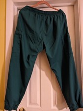 hunter green scrub pants Women 2