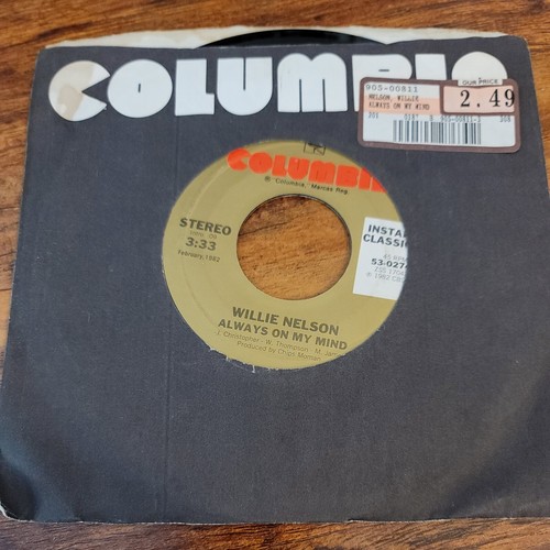 WILLIE NELSON 7" 45 RPM "Always On My Mind" & "The Party's Over" VG Condition