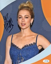 Iliza Shlesinger Comedian Autographed Signed 8x10 Photo ACOA