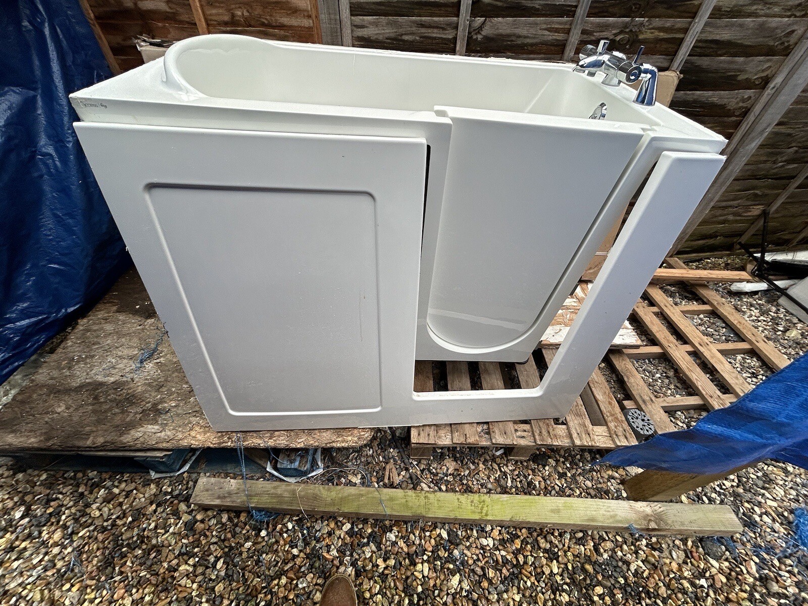 Gainsborough Deep Soak Walk In Bath eBay