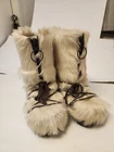 Vintage Nakiuk Genuine Fur Winter Boots Mukluk Size 7 BUT FITS LIKE 9 Women GUC