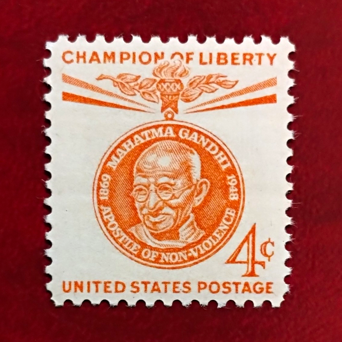 US 4c Mahatma Gandhi 