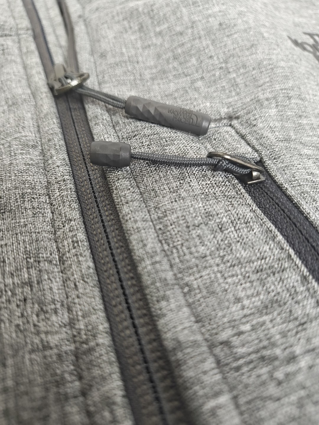 The North Face Softshell Gray Medium Weight Jacke… - image 9