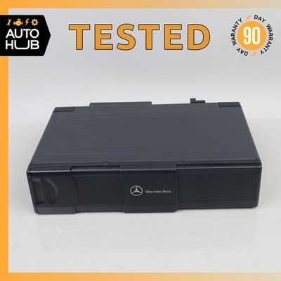 03-08 Mercedes R230 SL500 S430 CLK500 S430 CD Changer 6 Disk Player MC3330 OEM