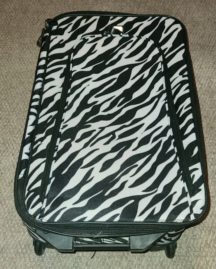 PROTEGE ROLLING LUGGAGE Suitcase Pull Behind Travel ZEBRA PRINT Animal