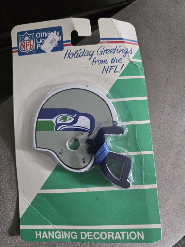 Kurt Adler Santa’s World NFL Seattle Seahawks Helmet Hanging Decoration