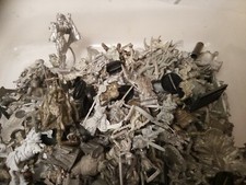 Random 20 Vintage Dungeons And Dragons War Hammer METAL Miniatures Figures Rare 