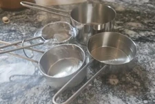 Winco MCP-4P 4-Piece Measuring Cup Set Stainless Steel Measuring Cup New