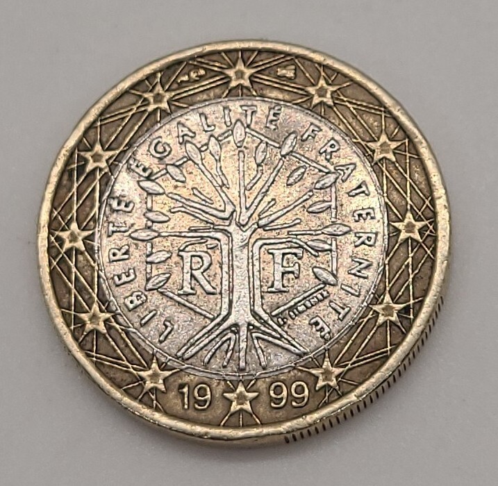 France 1999 Bi-Metallic 1 Euro Coin RARE, good condition