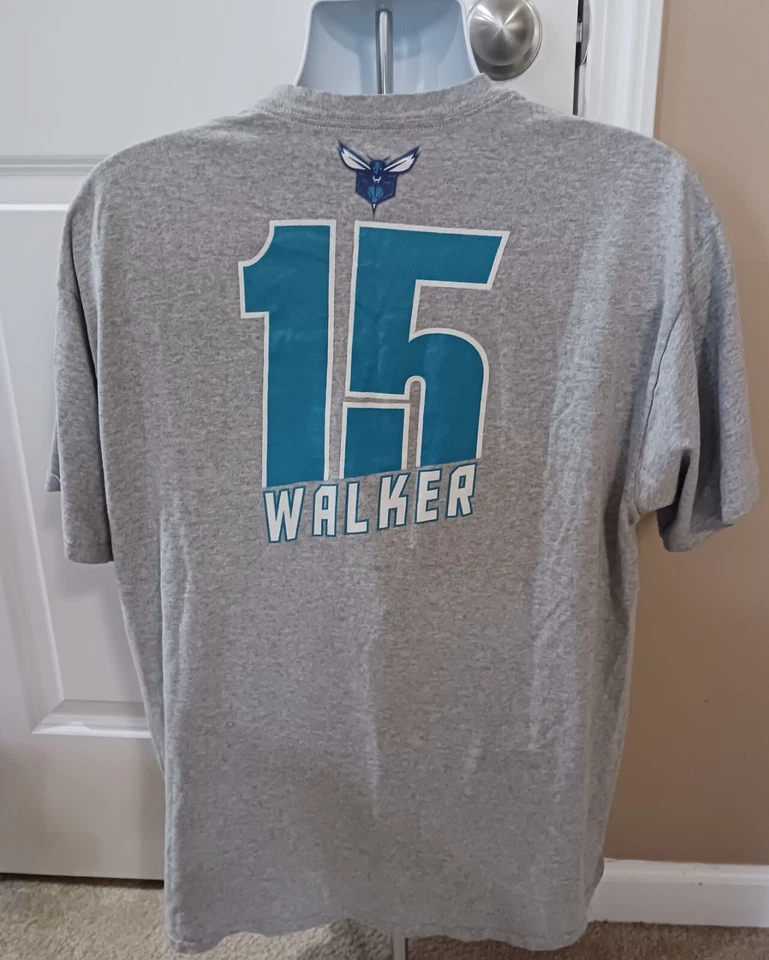 Camiseta Charlotte Hornets #15 Walker Talla XL Foto 2 de 3