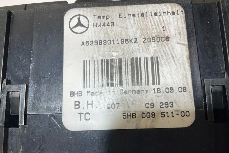 Mercedes Benz Vito W639 Switch Panel Heating A6398301185 - Image 3 of 4