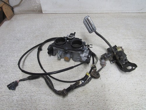 24 HONDA PIONEER SXS 1000 5 THROTTLE BODY FUEL RAIL INJECTORS PEDAL  OEM #0050