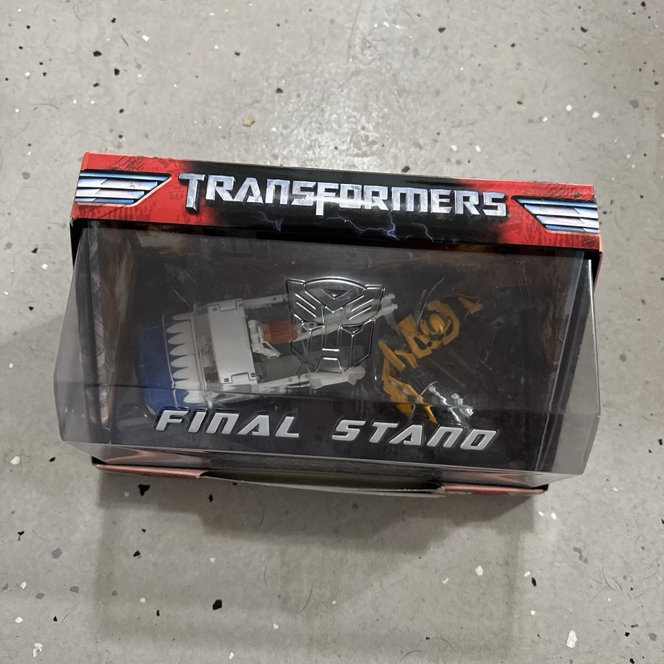 Hasbro 2007 Transformers Movie Screen Battles Final Stand: Longarm/Bumblebee - Image 2 of 4